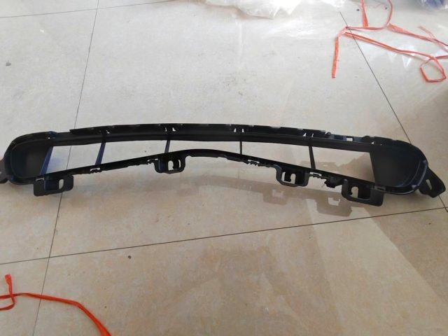 bumper grille Mazda Demio