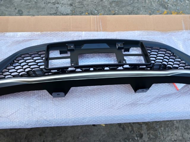bumper mesh Toyota Mark X
