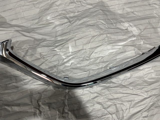 chrome grille Mazda Axela