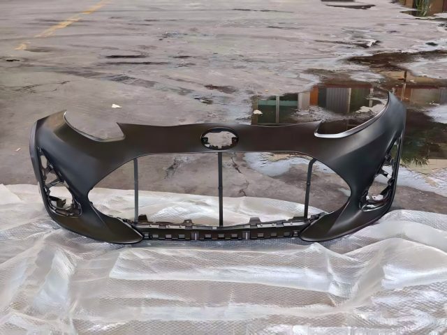 front bumper Toyota Aqua