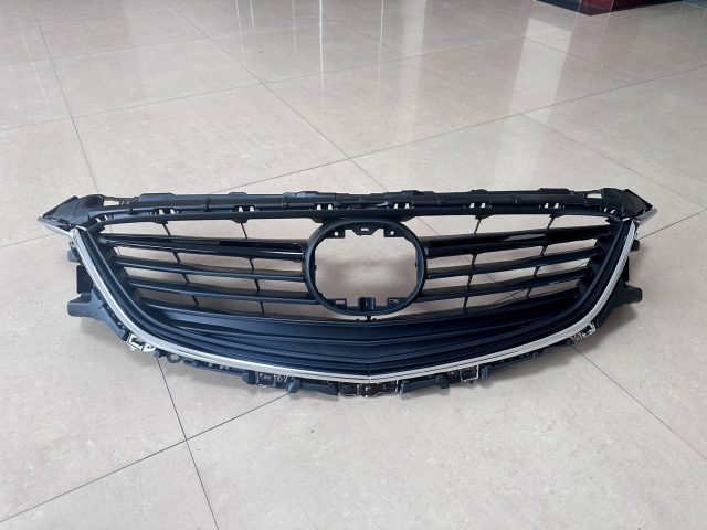 grille assembly Mazda Atenza