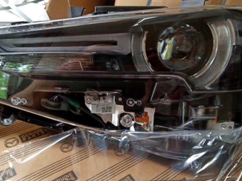headlamp assembly Mazda CX-5