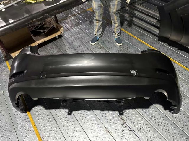 rear bumper Mazda Atenza